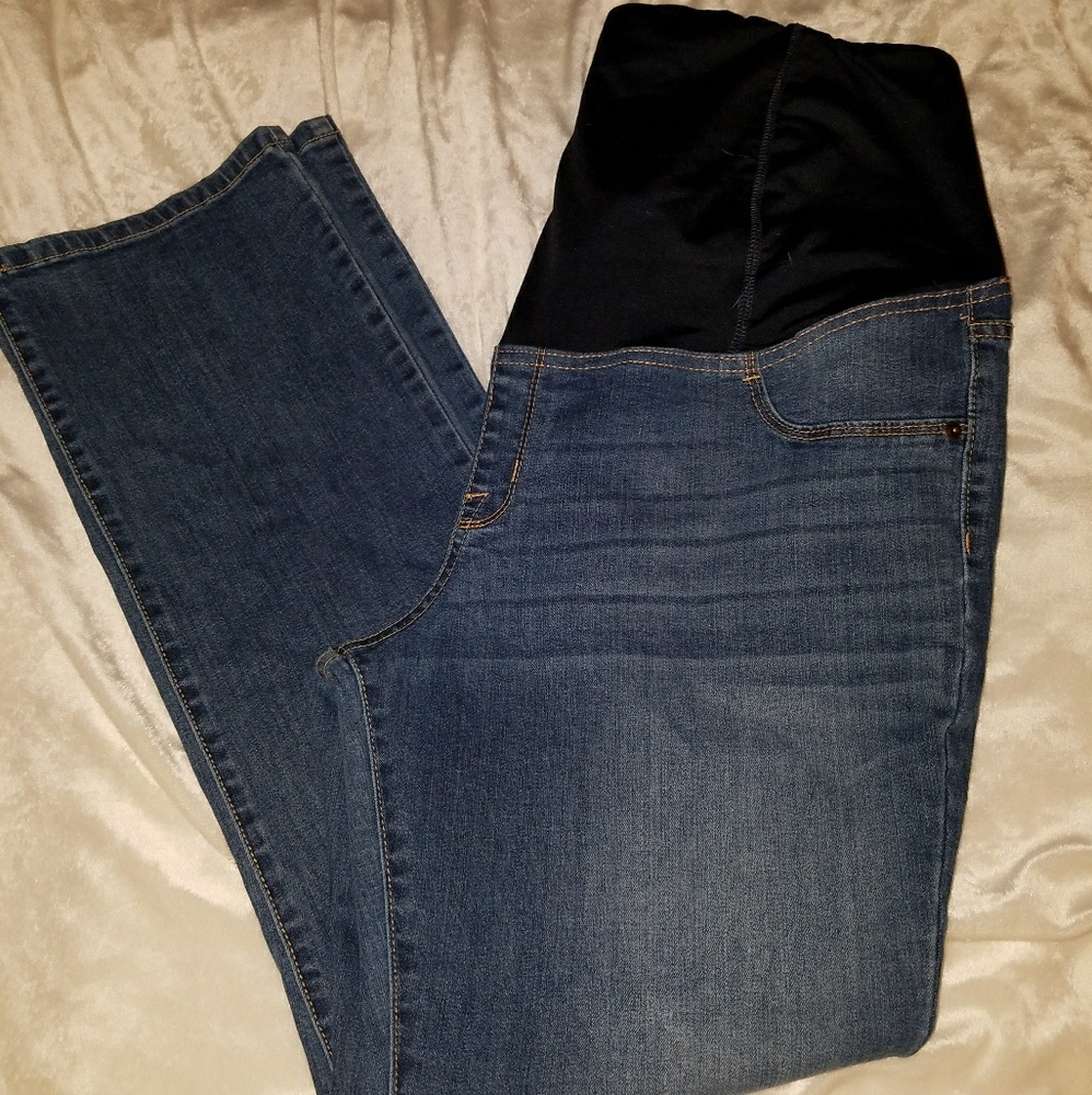 Bootcut Isabel maternity jeans